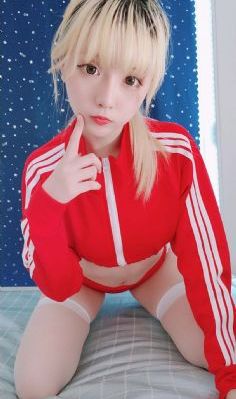 我在三十极夜截取了一段小视频