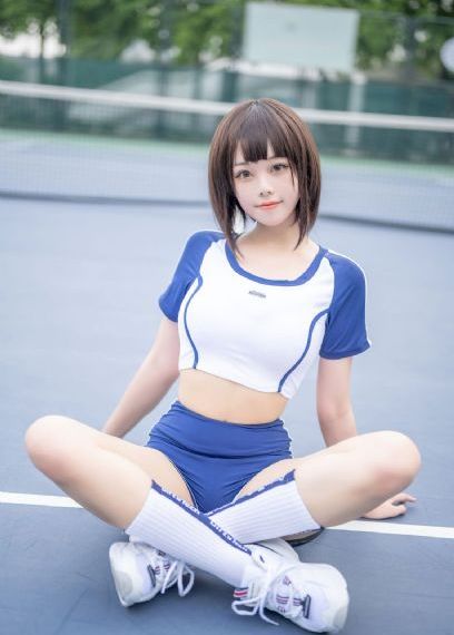 腿再开大一点就不痛了正常吗